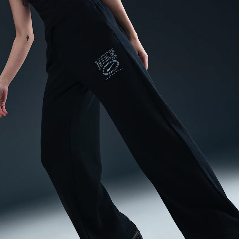 Nike Women's Sportswear Club Fleece Mid-Rise-Wide Leg Graphic Pants