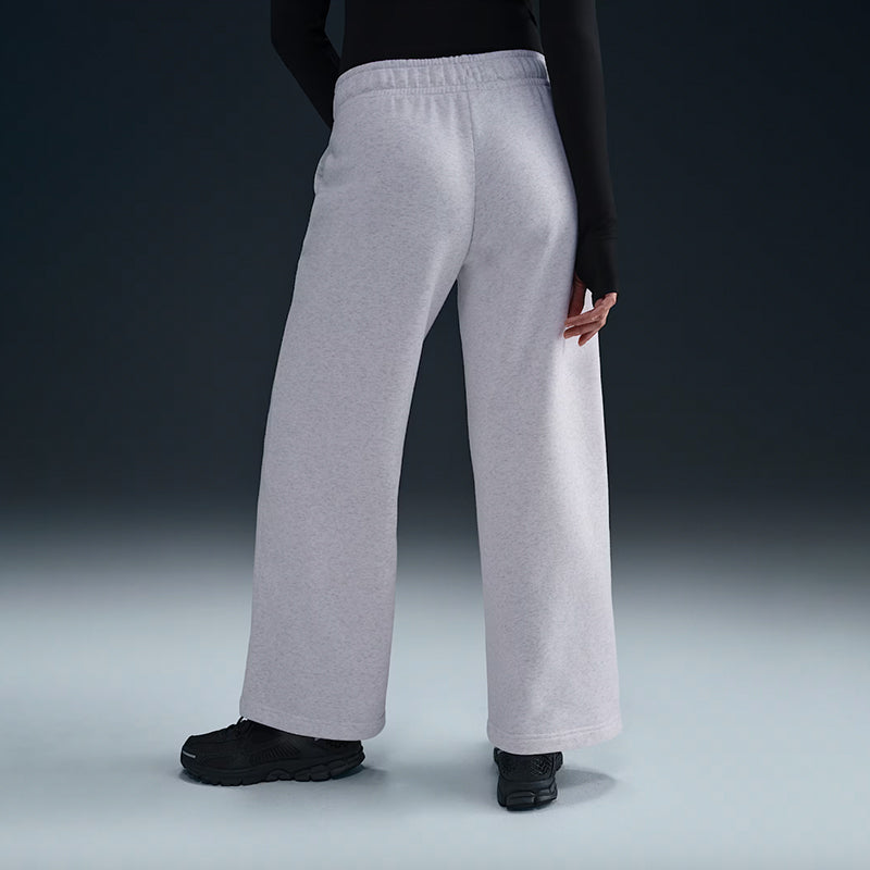 Nike Women's Sportswear Club Fleece Mid-Rise-Wide Leg Graphic Pants