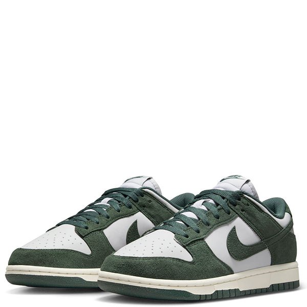 Nike Women's Dunk Low