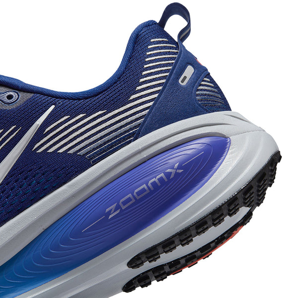 Nike Men's Vomero 18