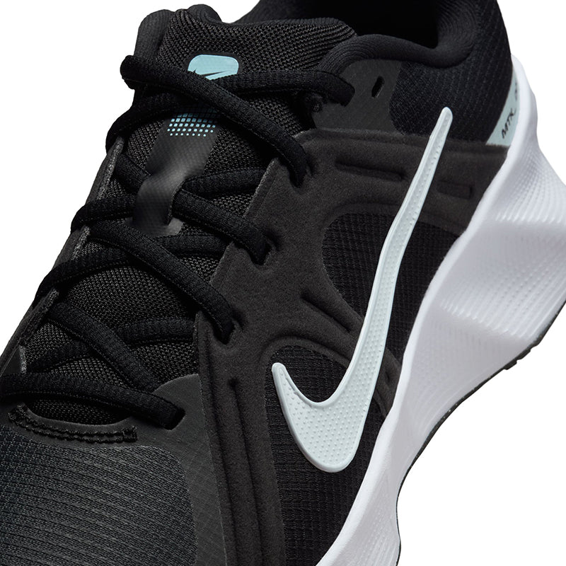 Nike Men's Metro Tek