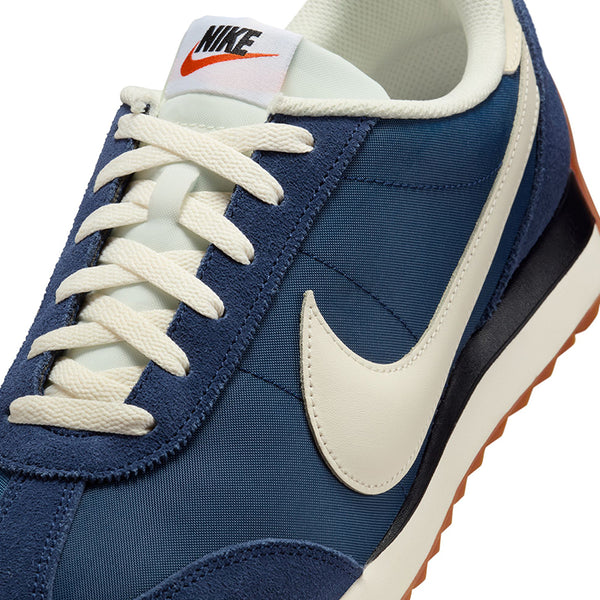 Nike Men's Pacific