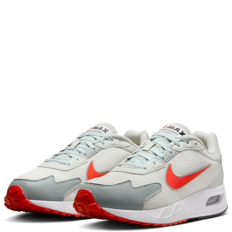 Nike Men's Air Max Solo
