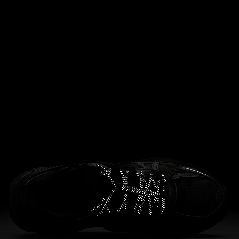Nike Women's V2k Run