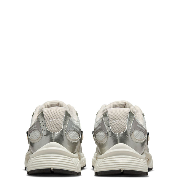 Nike Women's V5 RNR