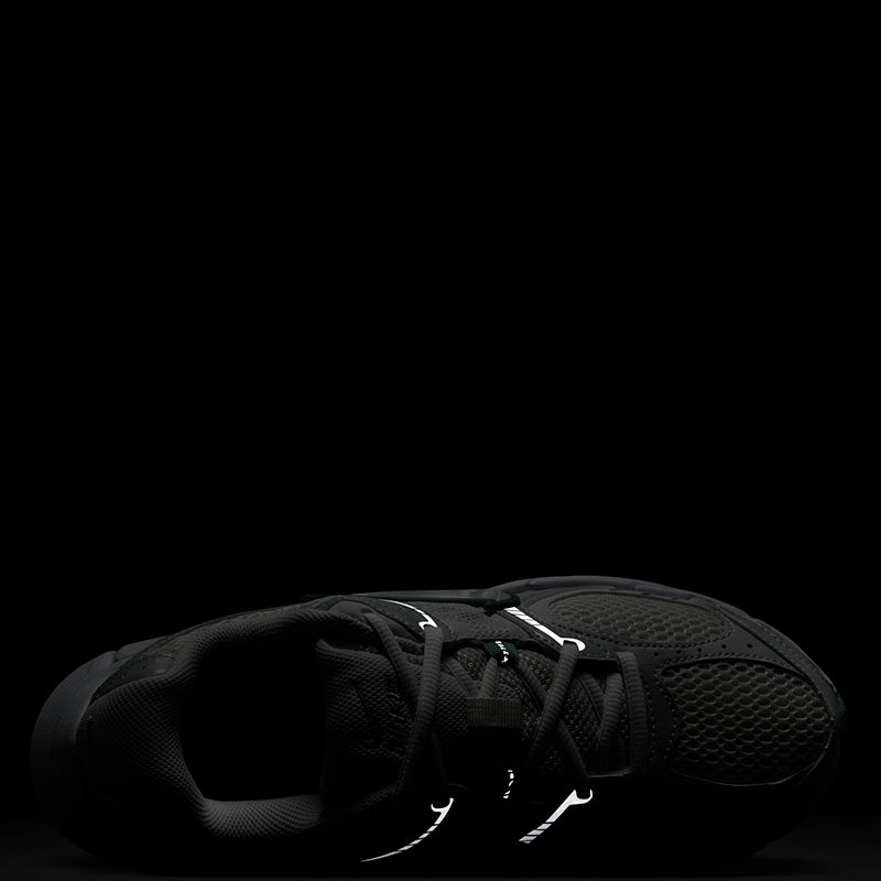 Nike Women's V5 RNR
