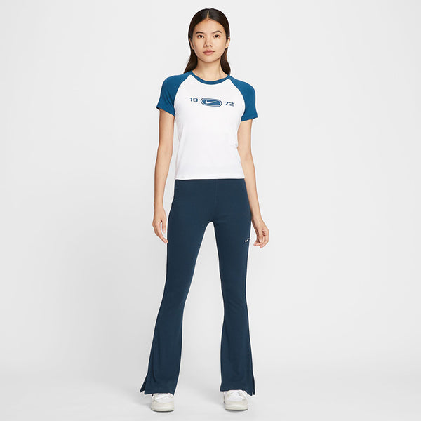 Nike Women's Sportswear Chill Knit Slim Graphic T-Shirt