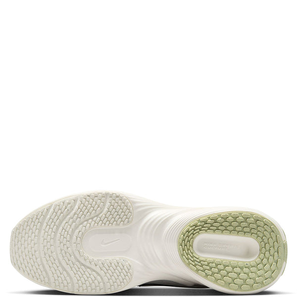 Nike Women's Uplift SC