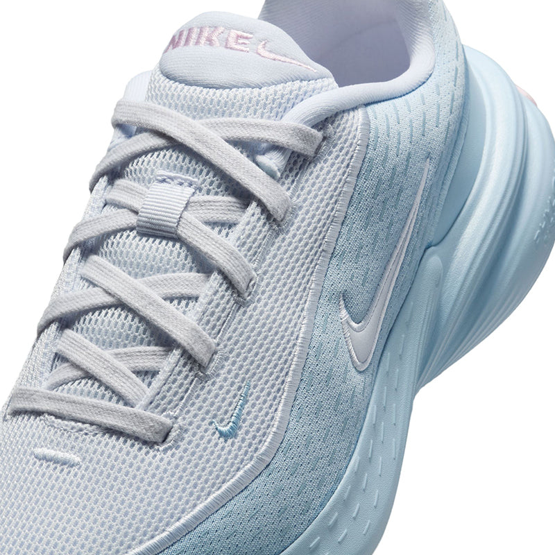 Nike Women's Uplift SC