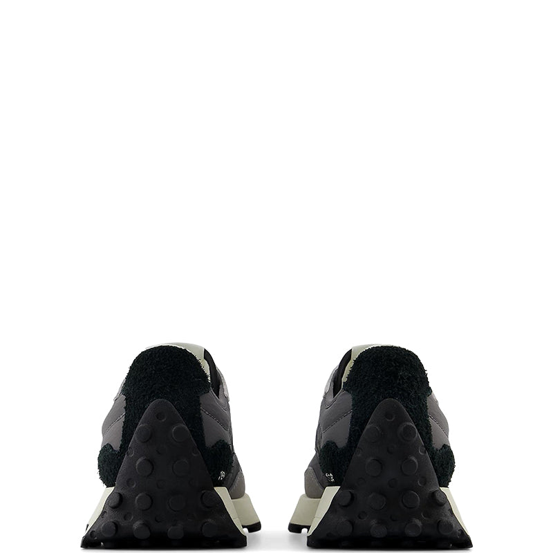 New Balance Women's 327