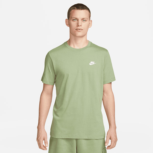 Nike Men's Sportswear Club T-Shirt