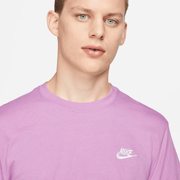 Nike Men's Sportswear Club T-Shirt