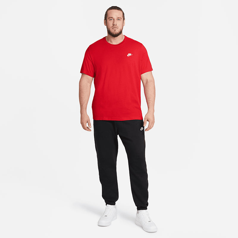 Nike Men's Sportswear Club T-Shirt