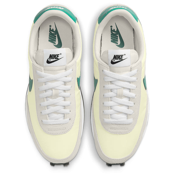 Nike Women's Daybreak
