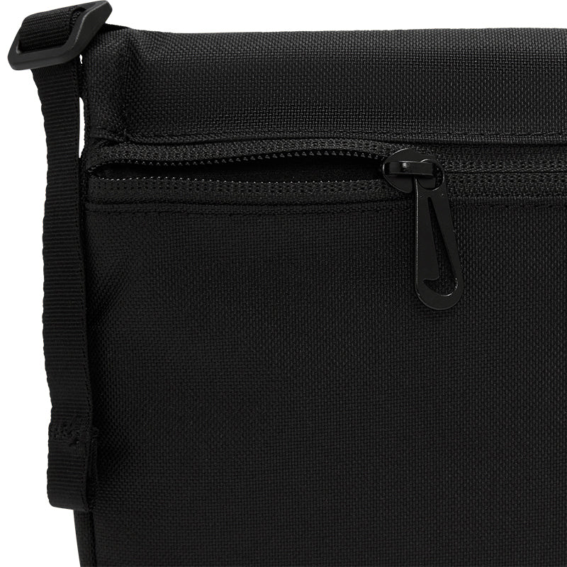 Nike Women's Sportswear Futura 365 Crossbody Bag (3L)