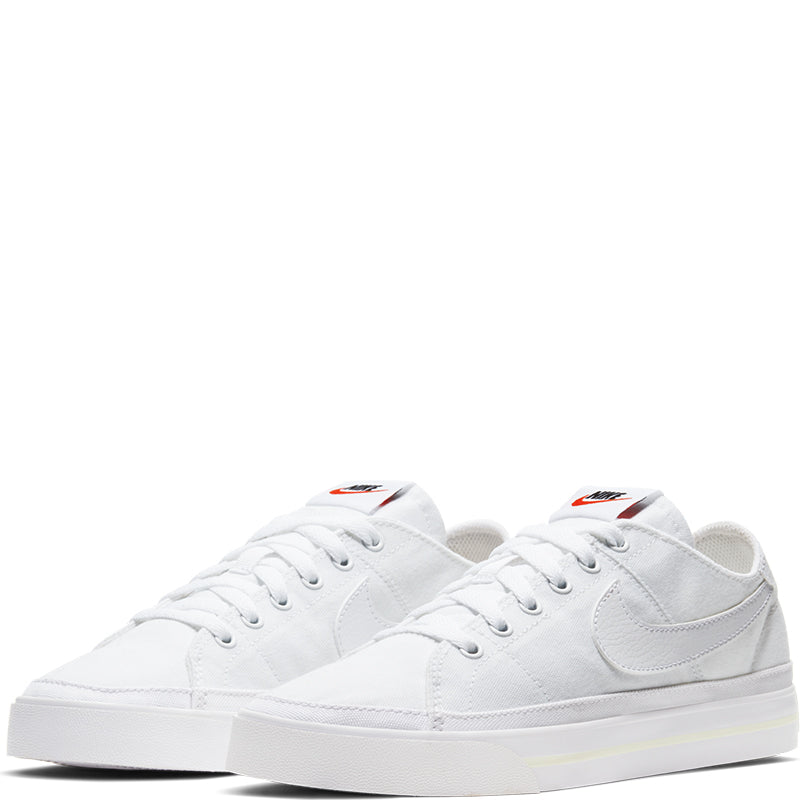 Nike Women's Court Legacy Canvas.