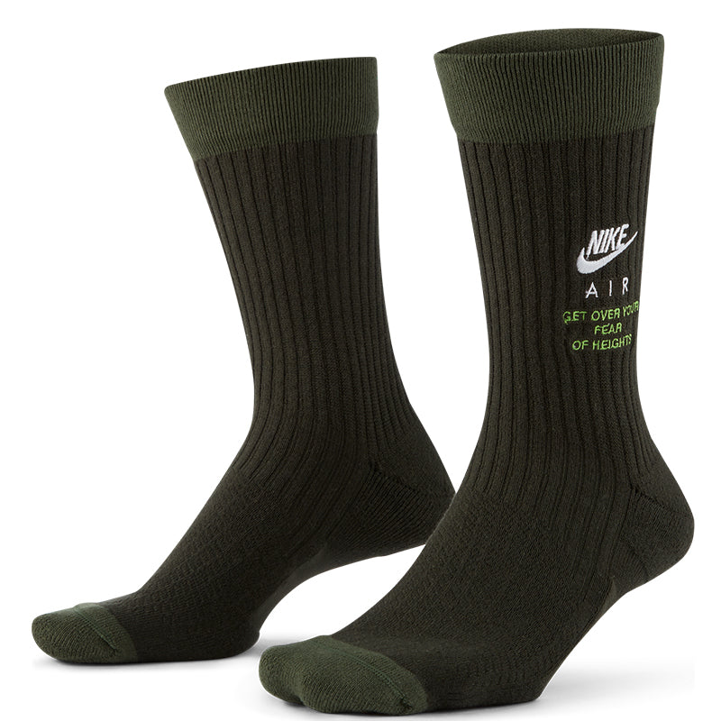 Nike Unisex SNKR Sox Crew Socks.