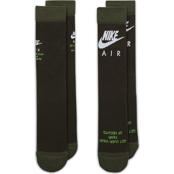 Nike Unisex SNKR Sox Crew Socks.