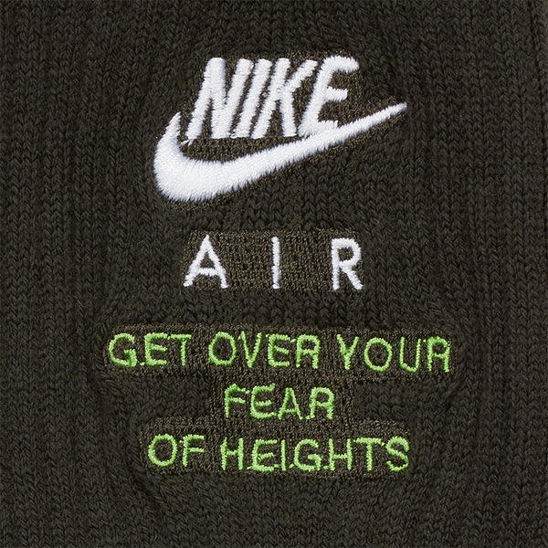 Nike Unisex SNKR Sox Crew Socks.