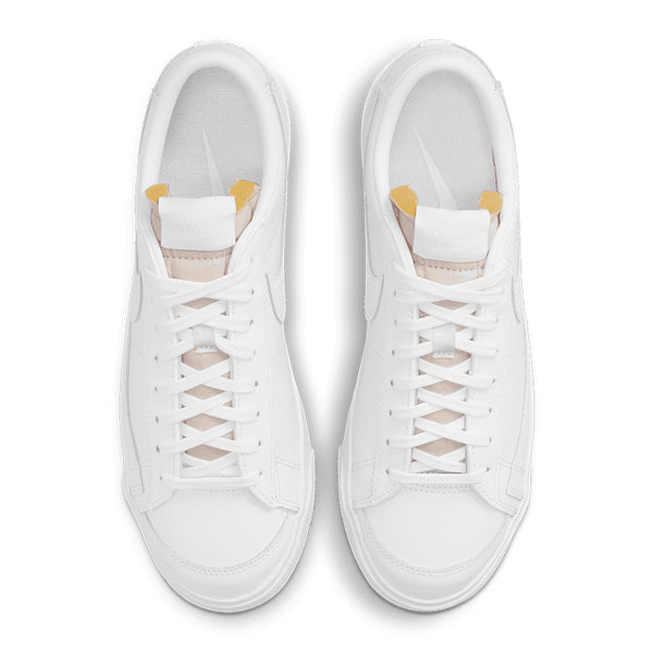 Nike Women's Blazer Low '77