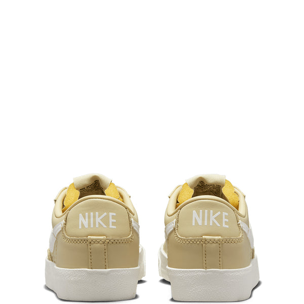 Nike Women's Blazer Low '77