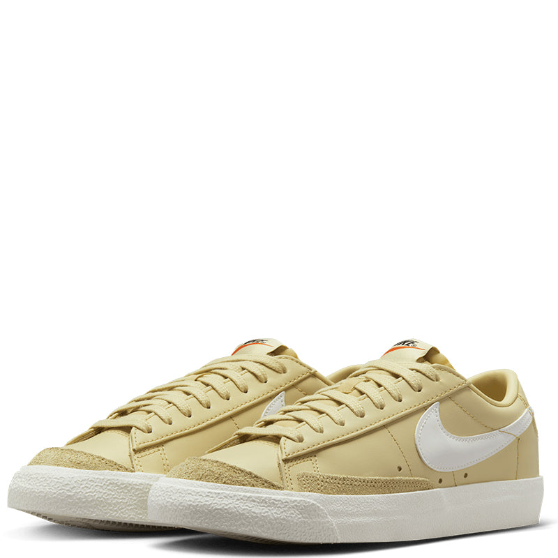 Nike Women's Blazer Low '77