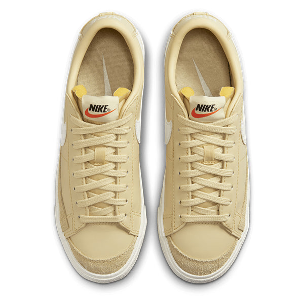 Nike Women's Blazer Low '77