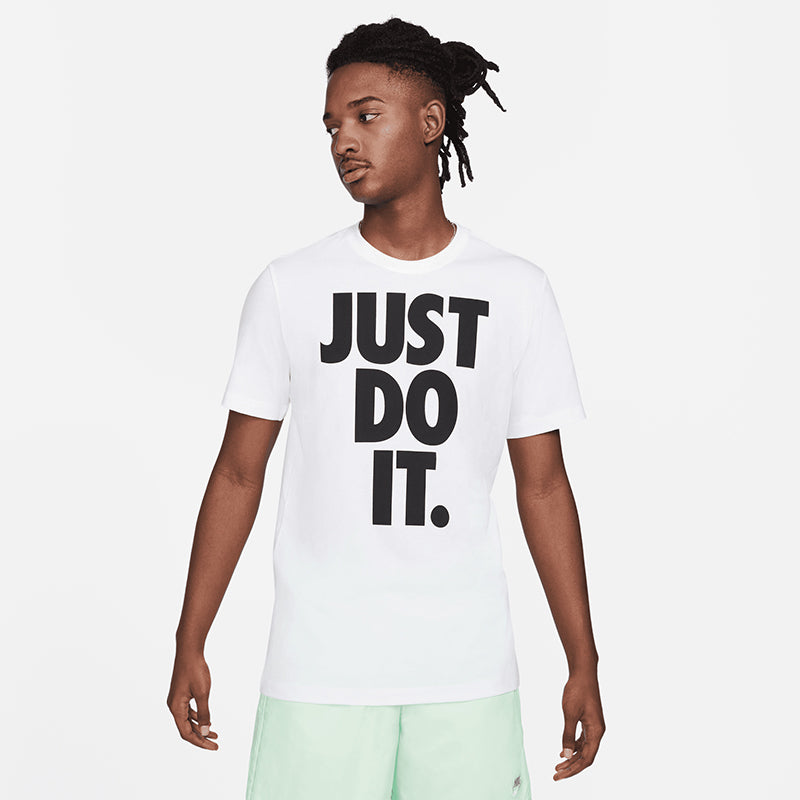 Nike Men's Sportswear T-Shirt