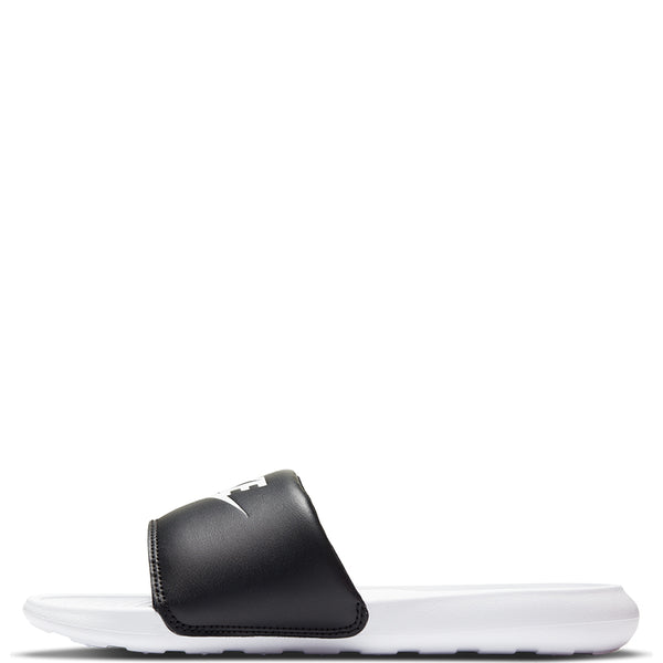 Nike Women's Victori One.