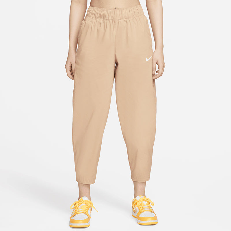 Nike Women's Sportswear Essential High-Rise Curve Pants