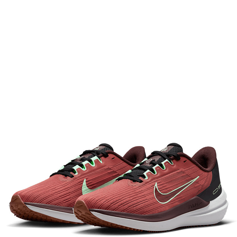 Nike Women's Air Winflo 9