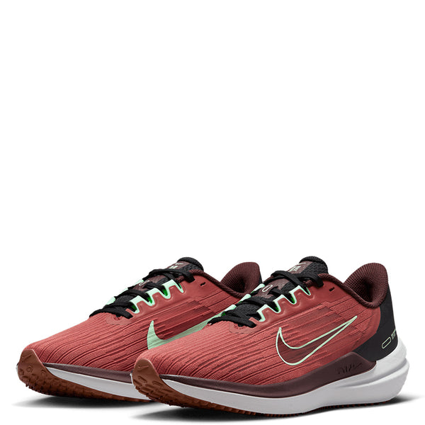 Nike Women's Air Winflo 9