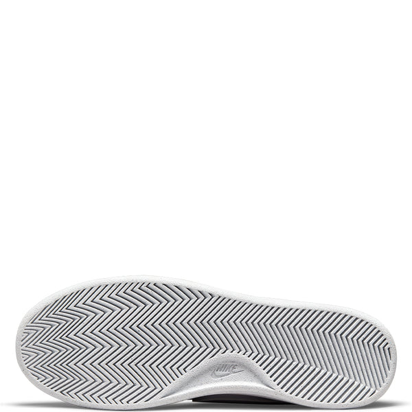 Nike Women's Court Royale 2