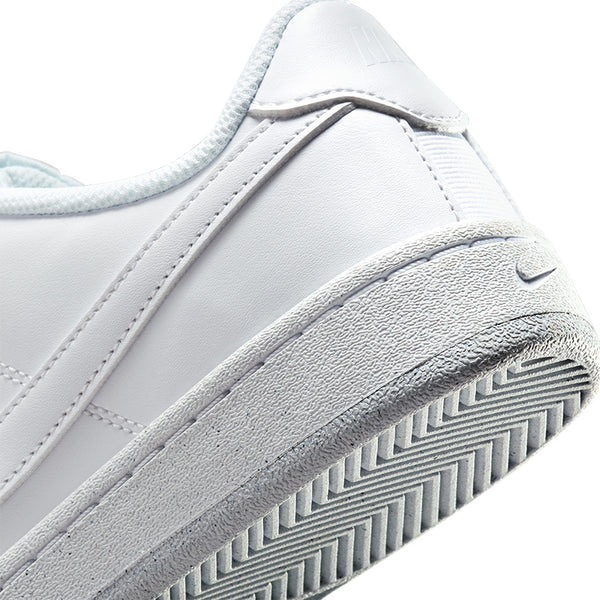 Nike Women's Court Royale 2