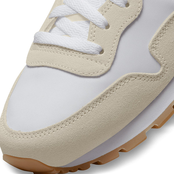 Nike Men's Air Pegasus 83