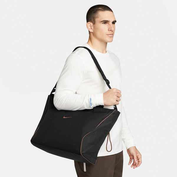Nike Unisex Sporstwear Essentials Tote Bag (26L).