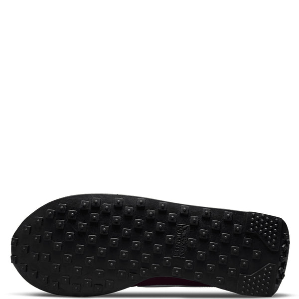 Nike Men's Waffle Trainer 2 SE.