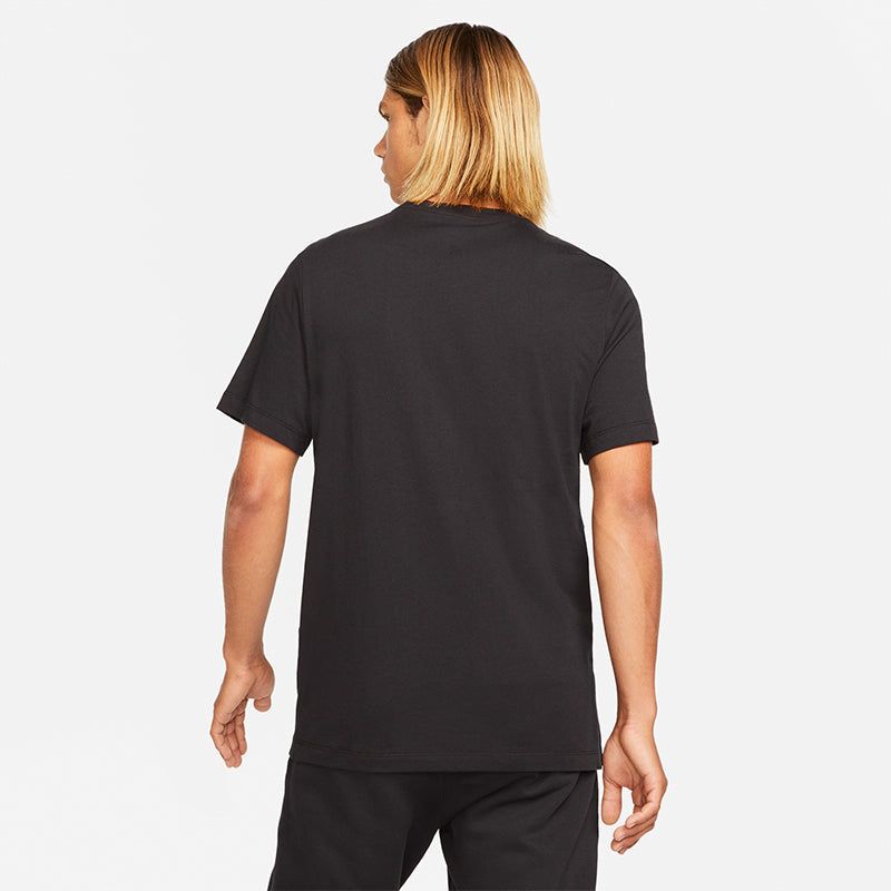 Nike Sportswear Men's Black T-Shirt.