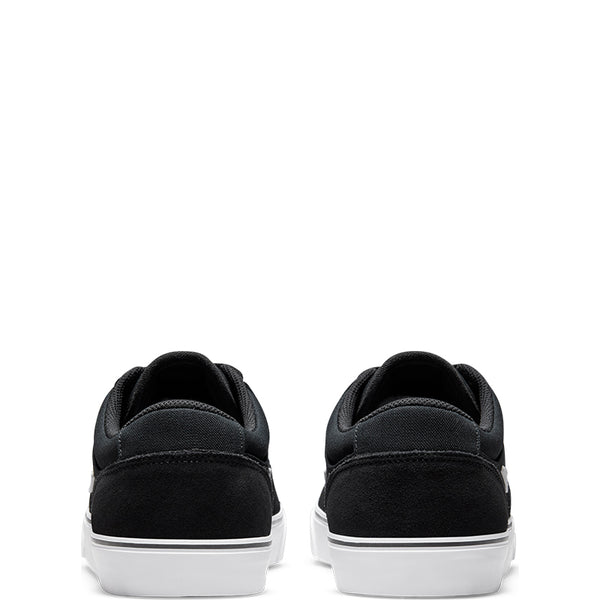 Nike Unisex SB Chron 2 Skate Shoes.