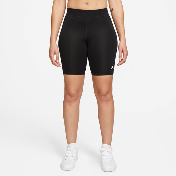 Jordan Women's Essentials Short Leggings.