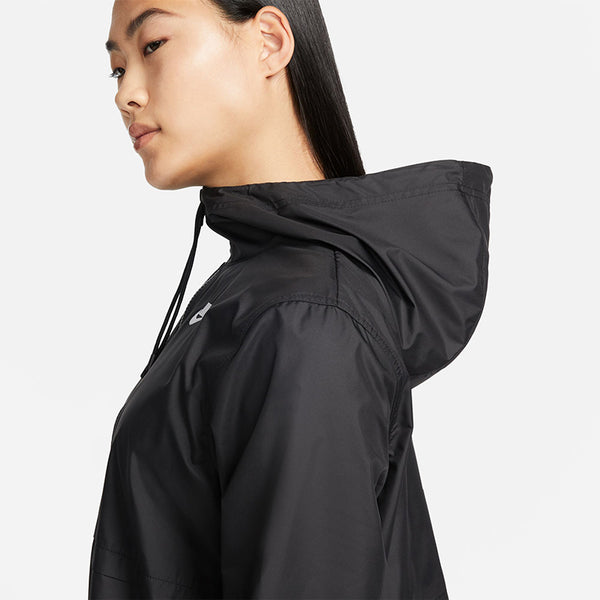 Nike Women's Sportswear Essential Repel Woven Jacket