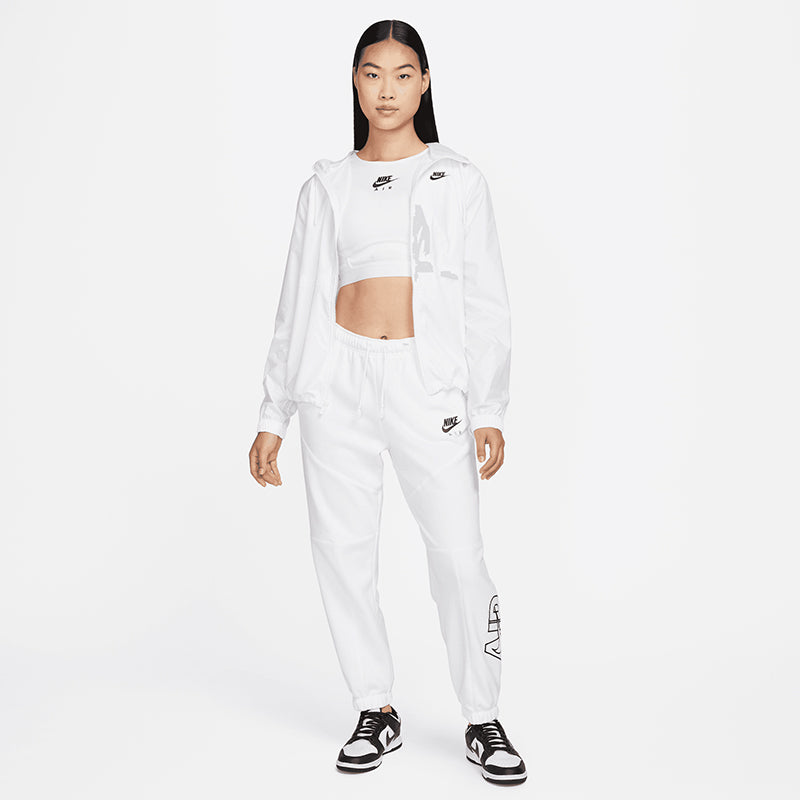 Nike Women's Sportswear Essential Repel Woven Jacket
