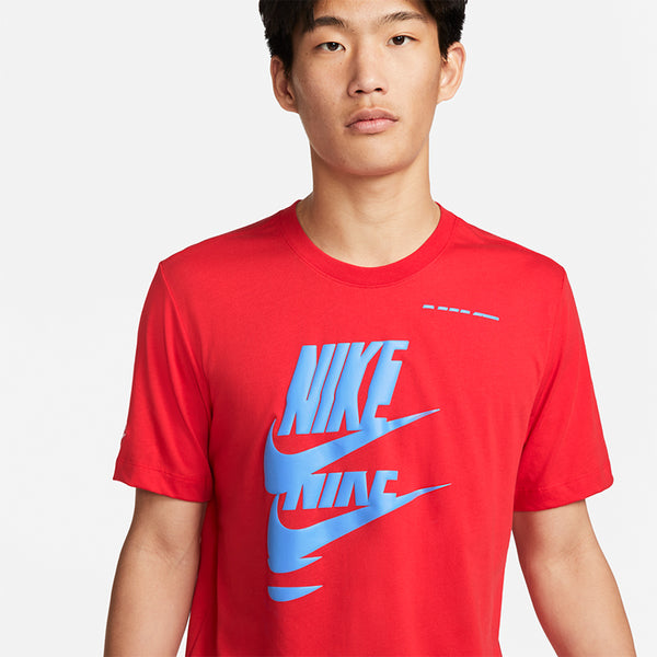 Nike Men's Sportswear Sport Essentials+ T-Shirt