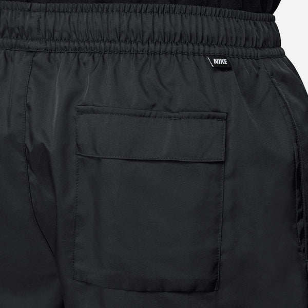 Nike Men's Sports Essentials Woven Lined Flow Shorts.
