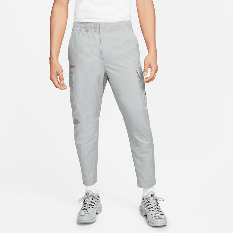 Nike Men's Sports Essentials Woven Pants.