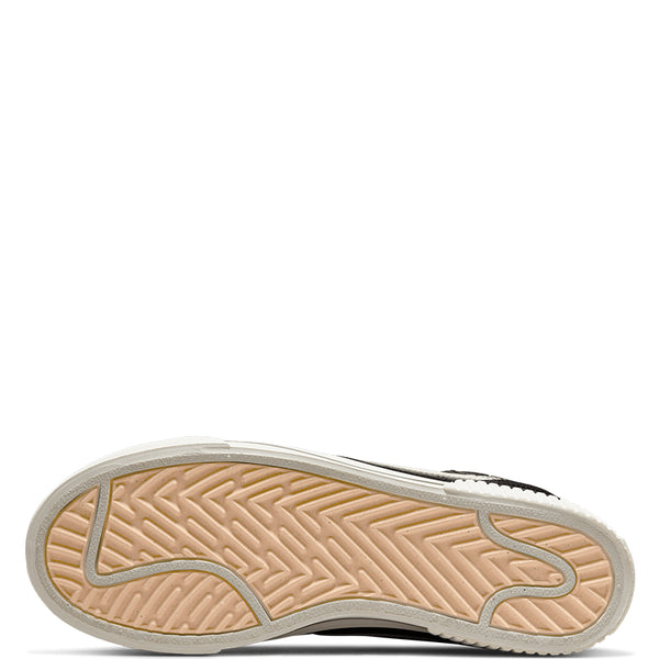 Nike Women's Court Legacy Lift