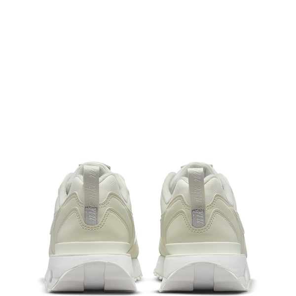 Nike Women's Air Max Dawn