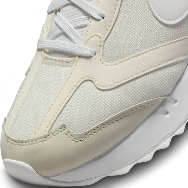 Nike Women's Air Max Dawn