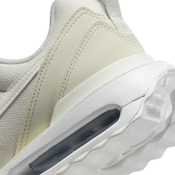 Nike Women's Air Max Dawn