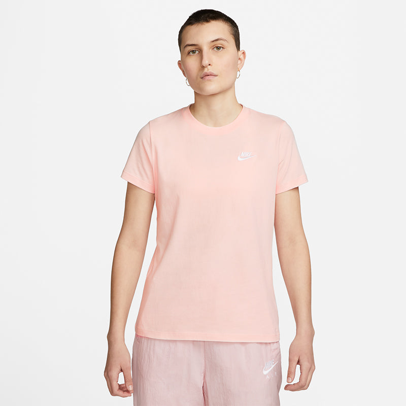 Nike Women's Sportswear Club T-shirt.
